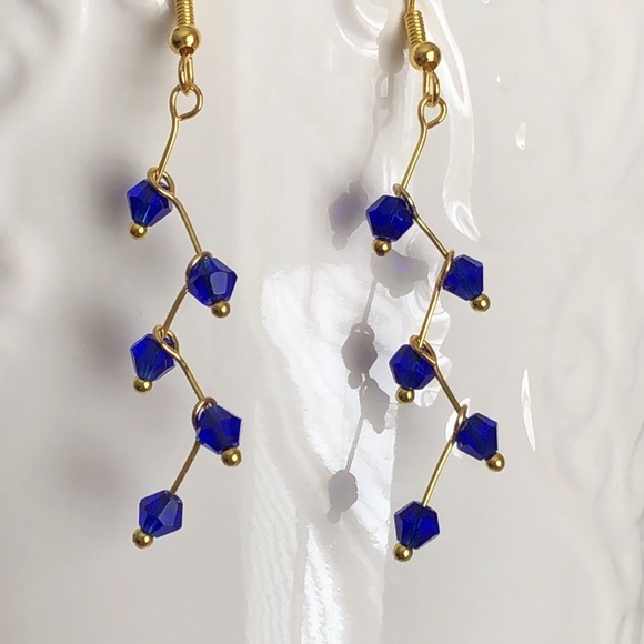 New Glass Crystal Cascade Vine Dangling Handmade 18k gold plated hook Earrings - Picture 2 of 7